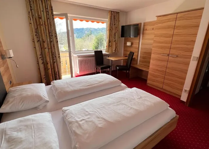 Silberfelsen Отель *