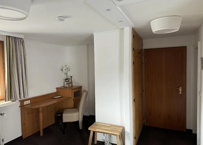 ホテル Silberfelsen